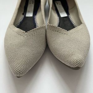 Rothy’s Pointed Toe Grey Flats Size 8